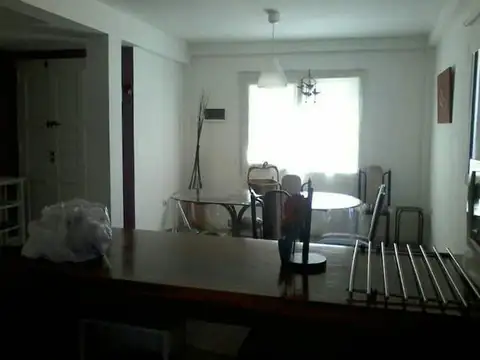 Propiedad de 100 m2 sobre Parc. 450 m2 - 3 dormitorios, 2 ba;os