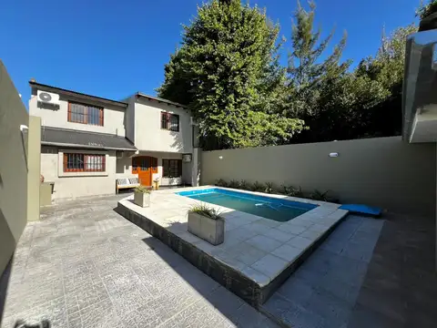 Chalet / PH 4 ambientes en venta en San Isidro