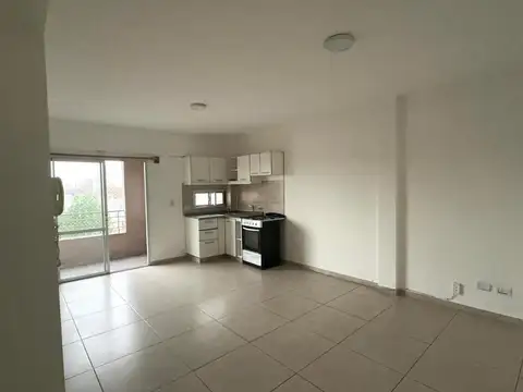 Departamento en Alquiler en Villa Maipú, $ 560.000