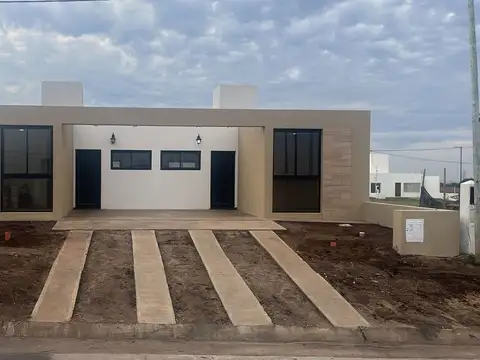 SE VENDE DUPLEX PLANTA BAJA 2 DORM. DOCTA CENTRAL