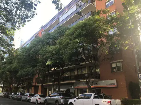 VENTA - 2 AMBIENTES EN EDIFICIO BRISAS