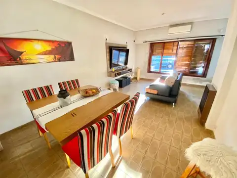Casa 3 ambientes en planta baja. Excelente ubicación