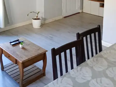 Nuevo. Excelente chalet!(próximo a avenida Alvear)