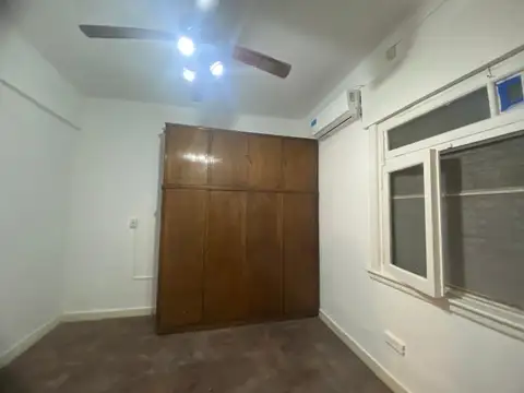 Depto Tipo Casa en Alquiler de 2 ambientes