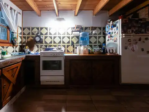 CASA FUNCIONAL   RODEADA DE ARBOLES