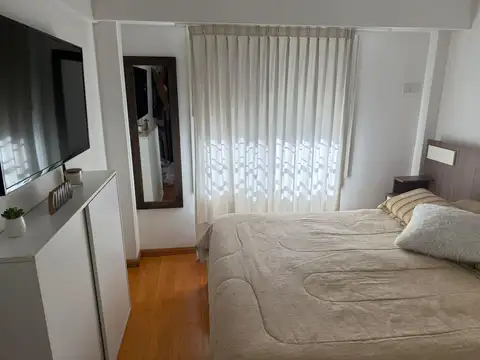 EN VENTA - DEPARTAMENTO - 2 DORMITORIOS  - CENTRO