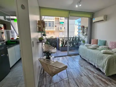 Monoambiente divisible muy luminoso | Balcón al frente, lavadero y excelentes amenities Premium con Piscina  
