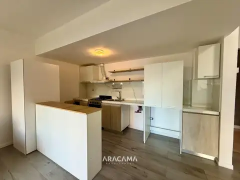 Departamento en Alquiler en Monte Grande, $ 900.000