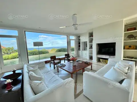 Casa en Venta en La Barra, USD 1.200.000