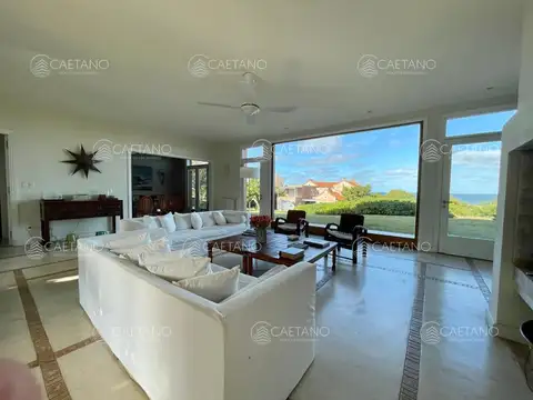 Casa en Venta de 5 dormitorios