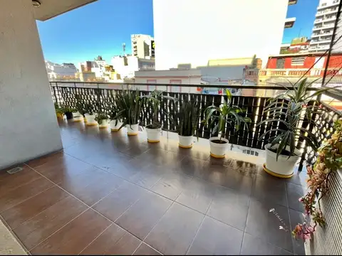 2 ambientes APTO PROF 71 m2 balcón aterrazado