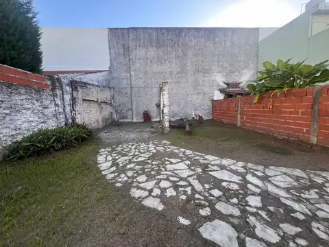 Caseros en Venta Galpon + Terreno Propio F: 11080