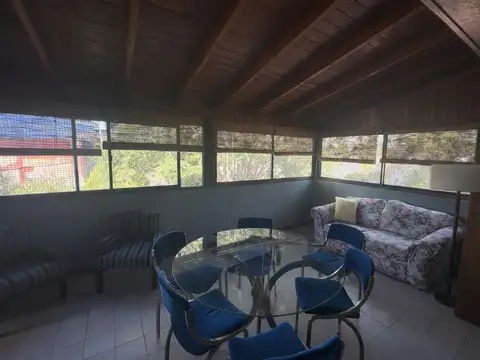 Cerrito 2100
