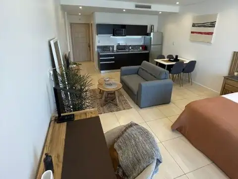 Av del Puerto 240 , Piso 2