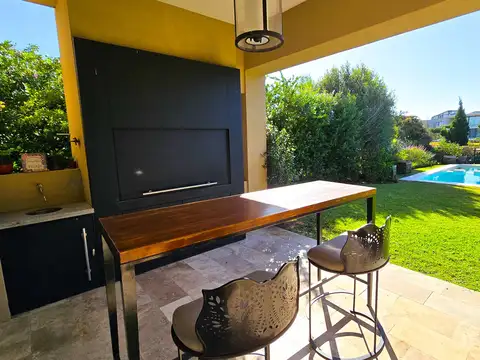 Casa en Venta de 5 dormitorios