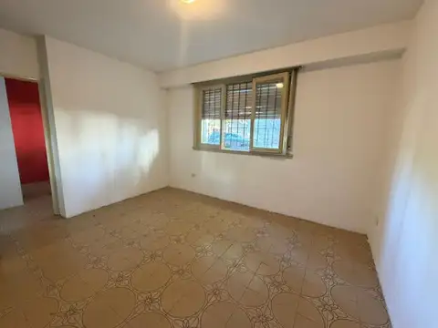 VENTA •PH•VILLA LURO•TRES AMBIENTES •PLANTA BAJA• PATIO• APTO CREDITO