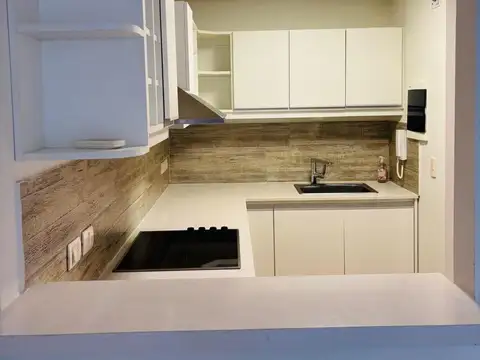 Departamento en Alquiler en Olivos, USD 1.200