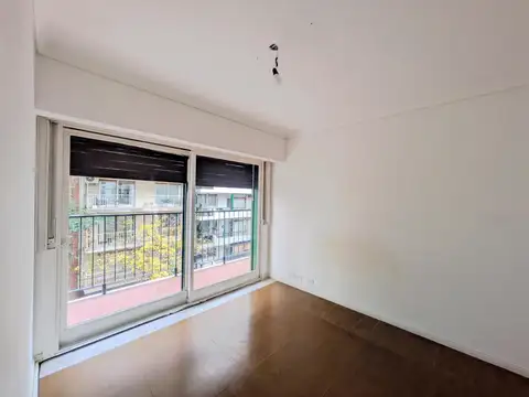 Departamento 4 ambientes con 3 baños