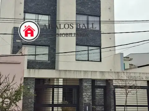 Pres. Urquiza 3074 , Piso 2