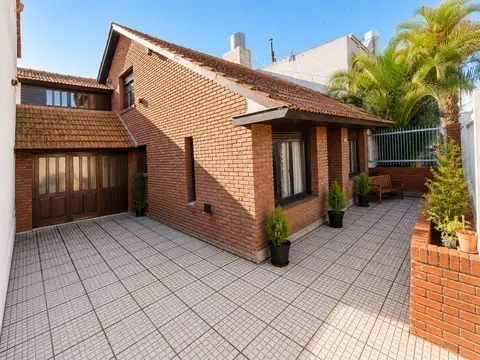 VENTA CASA 4 AMB C/JARDIN CONSTITUCION MDP