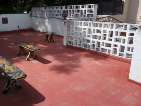 Depto Tipo Casa en Venta de 4 ambientes