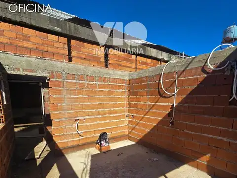 Galpon en Venta 10  mts Frente