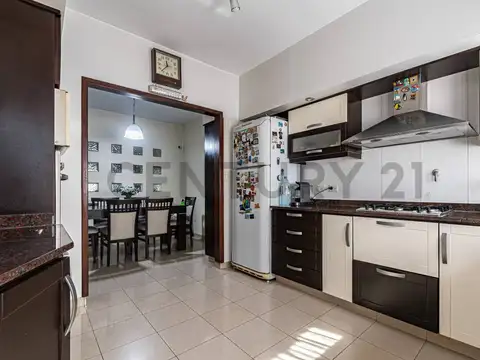 Argentina 2500, Piso 0