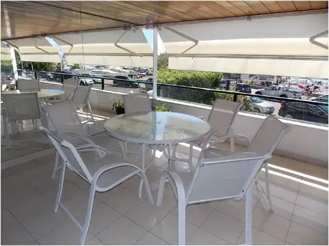 Departamento 4 ambientes con 3 baños