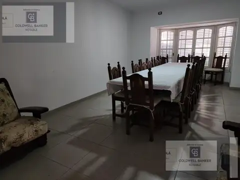 Depto Tipo Casa en Venta con 1 cocheras