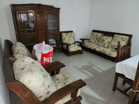 Depto Tipo Casa en Venta en Turdera, USD 231.000