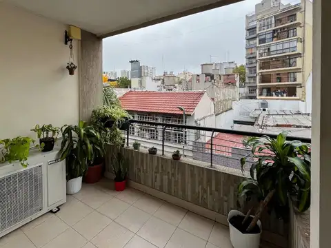 VENTA DEPARTAMENTO 2 AMBIENTES BALCON CABALLITO.