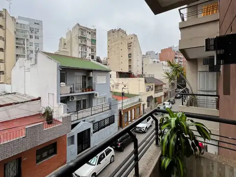 VENTA DEPARTAMENTO 2 AMBIENTES BALCON CABALLITO.