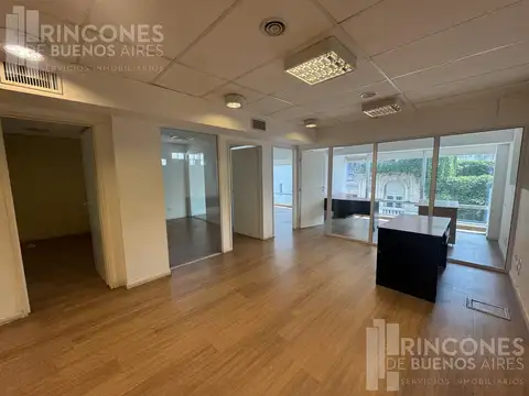 IMPECABLE Oficina Planta Libre   Cochera en San Telmo - Excelentes accesos