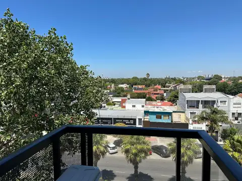 Av. Constitución  entre Lopez y Planes y Chubut