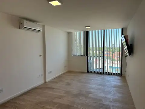 Av. Constitución  entre Lopez y Planes y Chubut