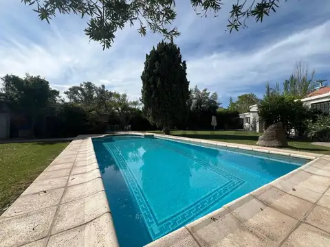 Casa en Alquiler de 5 dormitorios