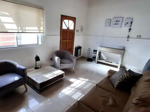 Depto Tipo Casa en Venta de 2 dormitorios