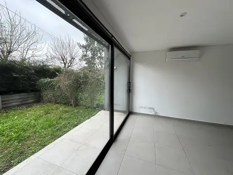 Departamento en Alquiler con 1 cocheras