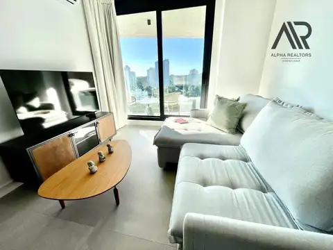 Av. 100
