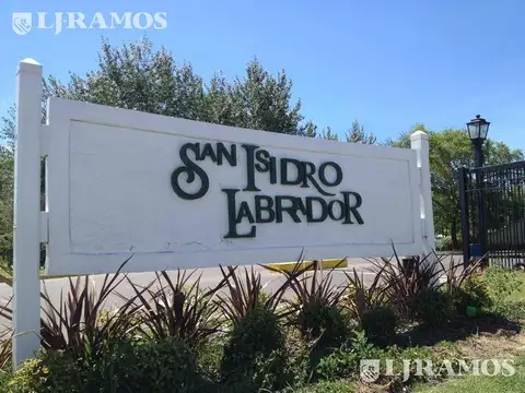 Av. Italia 3700 - San Isidro Labrador