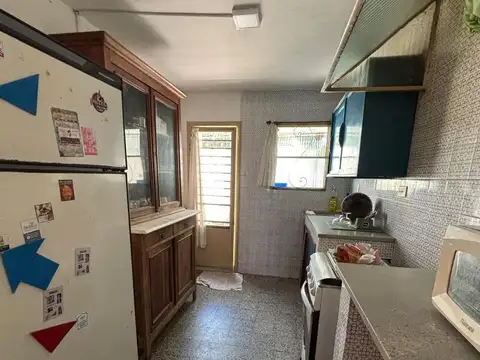 Casa 3 ambientes con 2 baños