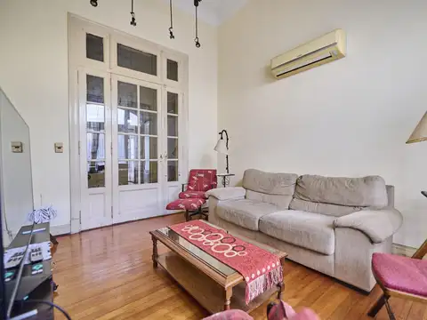 Departamento 6 ambientes con 1 baño