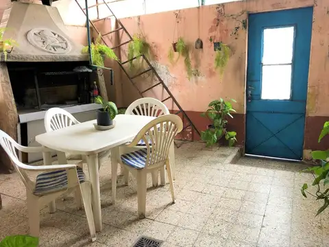 Casa en Venta en Lisandro De La Torre, USD 65.000