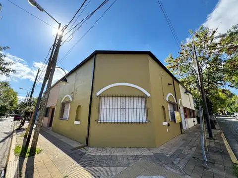 Casa en Venta en San Fernando Vías  /  Centro, USD 110.000