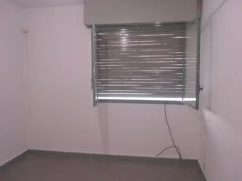 Pasaje Avellaneda 300, Piso 1