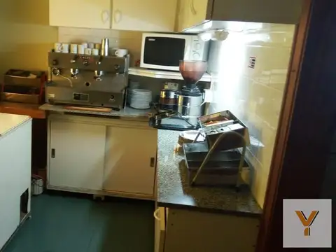 Fondo Comercio en Venta 28 años