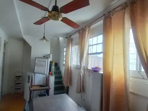 Depto Tipo Casa en Venta de 4 ambientes