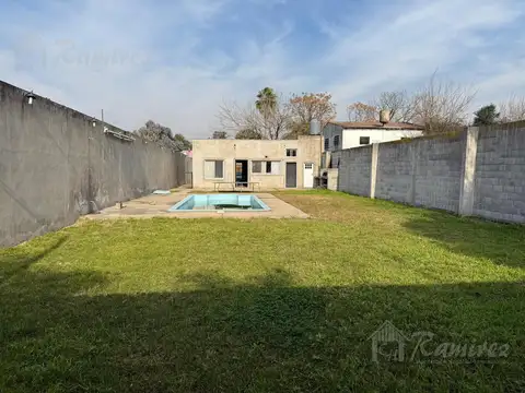 Quinta 4 Ambientes En Venta - Francisco Alvarez, Moreno