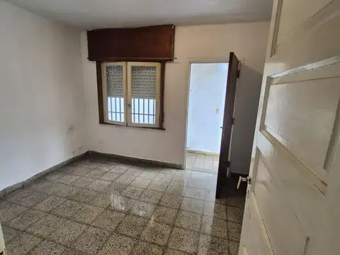 Depto Tipo Casa en Alquiler de 3 ambientes