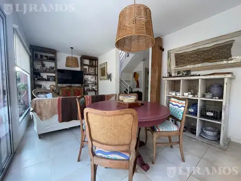 MUY LINDO TRIPLEX VENTA  - LA COLINA DE LA HORQUETA - LA HORQUETA